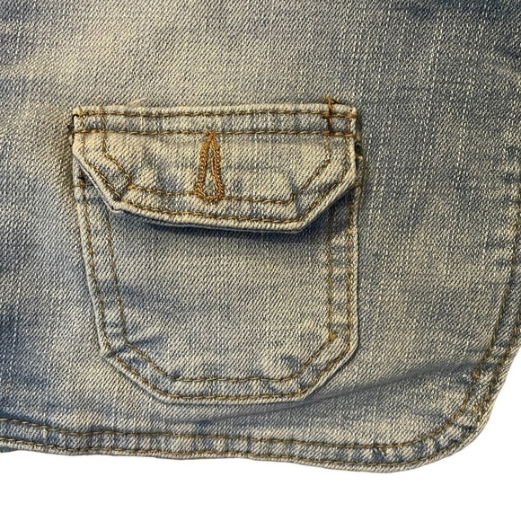 Denim Skort button front pockets belt loops distressed stretch edgy Size 4 - Picture 8 of 9